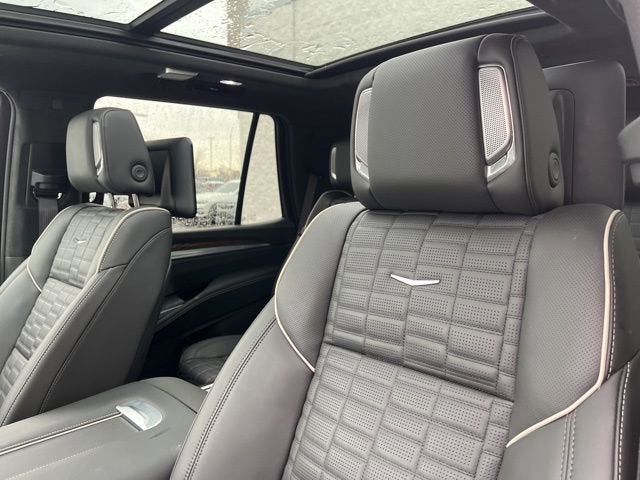 2025 Cadillac Escalade Sport Platinum