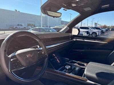 2025 Cadillac Escalade Sport Platinum