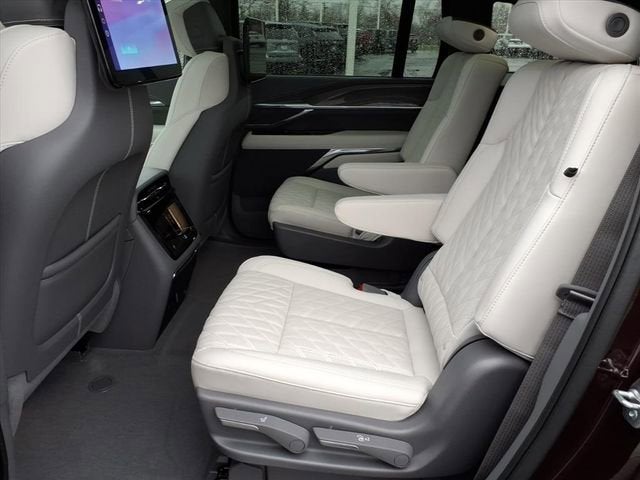 2025 Cadillac ESCALADE IQ Luxury 1