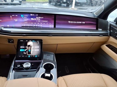 2025 Cadillac ESCALADE IQ Sport 2