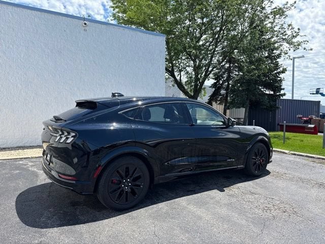 2025 Ford Mustang Mach-E Premium AWD