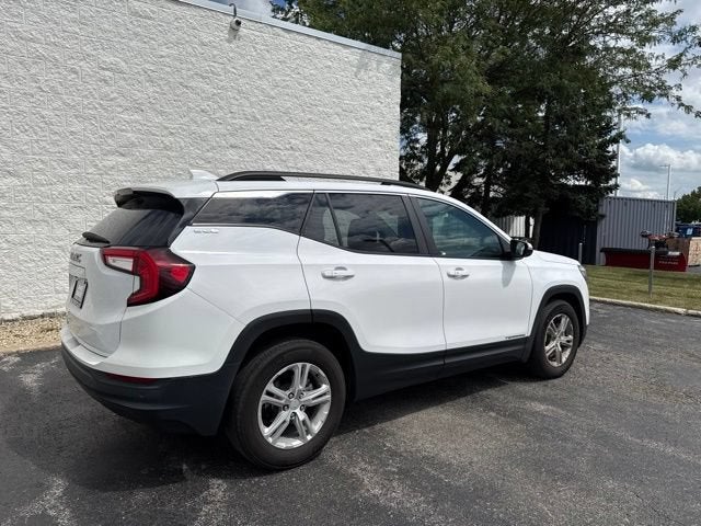 2022 GMC Terrain SLE