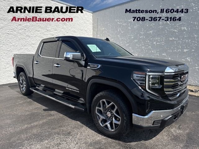 2024 GMC Sierra 1500 SLT