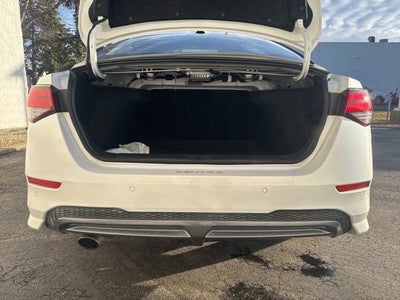 2021 Nissan Sentra SR