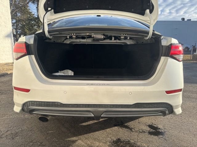 2021 Nissan Sentra SR