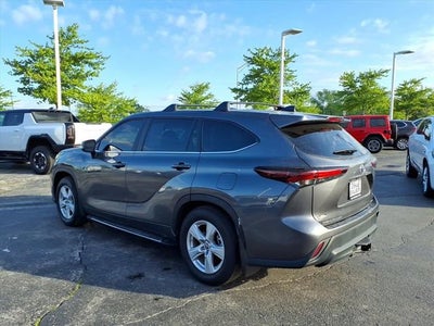 2024 Toyota Highlander LE