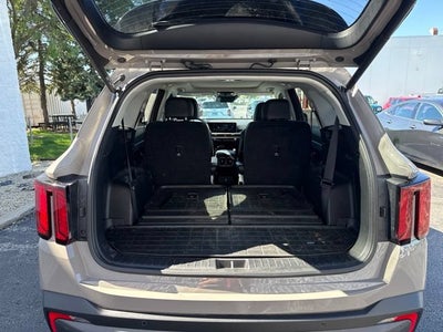 2025 Kia Sorento X-Line EX