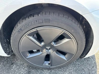 2023 Tesla Model 3 RWD