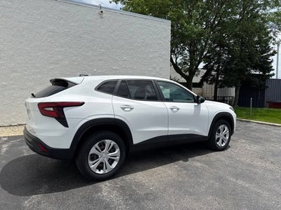 2024 Chevrolet Trax LS