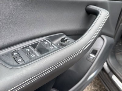 2024 Audi Q8 Premium Plus