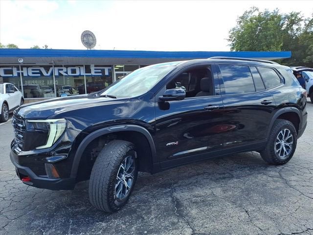 2024 GMC Acadia AT4