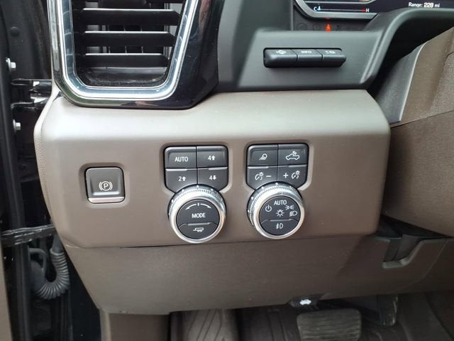 2024 GMC Sierra 3500 HD Denali