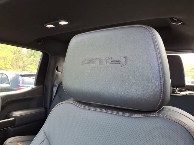 2022 GMC Sierra 1500 Limited AT4