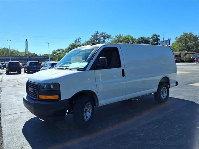 2025 GMC Savana Cargo 2500 Work Van