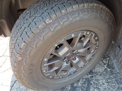 2024 Nissan Frontier Crew Cab PRO-4X 4x4