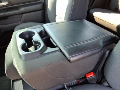 2024 RAM 1500 Tradesman Crew Cab 4x4 5'7" Box