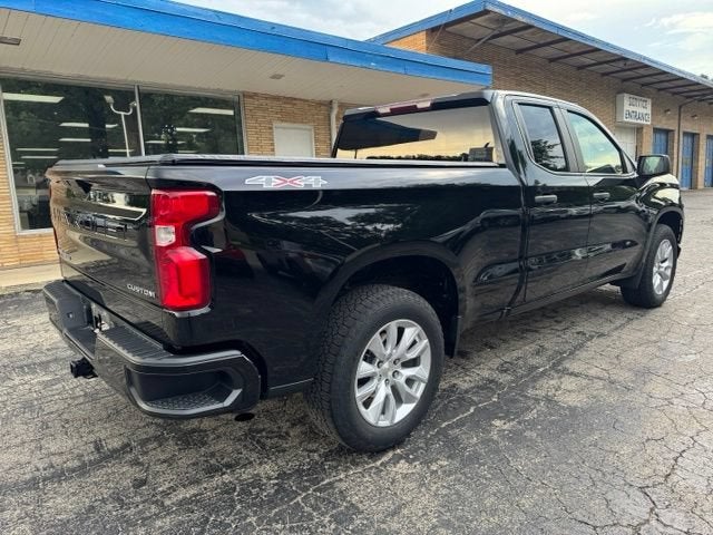 2022 Chevrolet Silverado 1500 LTD Custom