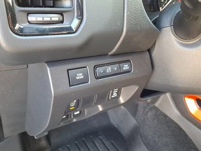 2024 Nissan Frontier Crew Cab PRO-4X 4x4