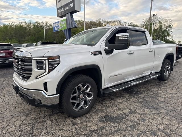 2024 GMC Sierra 1500 SLT